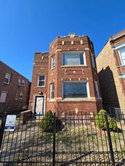 7352 S Langley Avenue, Chicago, IL 60619