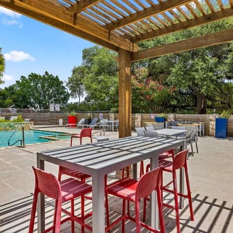 13005 Heinemann DR 02-208, Austin, TX 78727