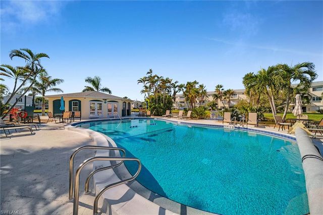 13540 Stratford Place CIR # 202, Fort Myers, FL 33919