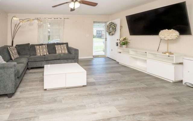 12 Gail Court, Latonia, KY 41015