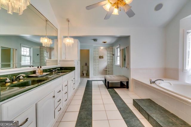 193 S Kite Lake Road, Fayetteville, GA 30214