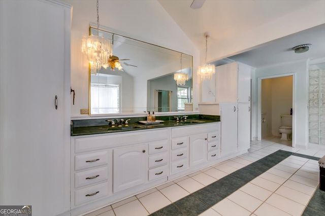 193 S Kite Lake Road, Fayetteville, GA 30214