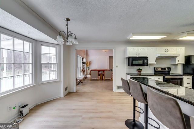 193 S Kite Lake Road, Fayetteville, GA 30214