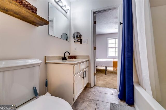 193 S Kite Lake Road, Fayetteville, GA 30214