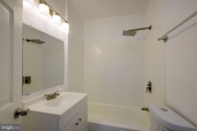 514 MISSOURI AVE NW, Washington, DC 20011