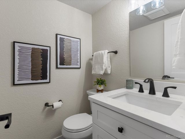 12196 W Belleview Drive, Littleton, CO 80127