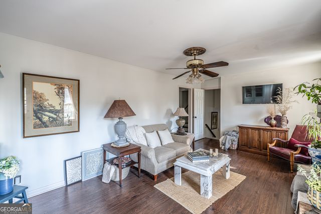103 Rolling Oaks Drive NW, Rome, GA 30165