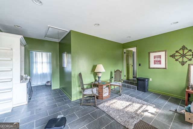 103 Rolling Oaks Drive NW, Rome, GA 30165