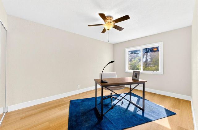 6820 Calvin Dr, Citrus Heights, CA 95621