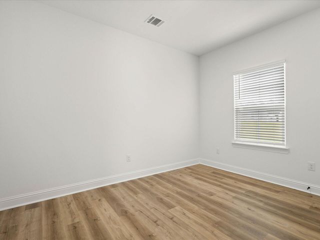 112 S Founders Way, Hattiesburg, MS 39401