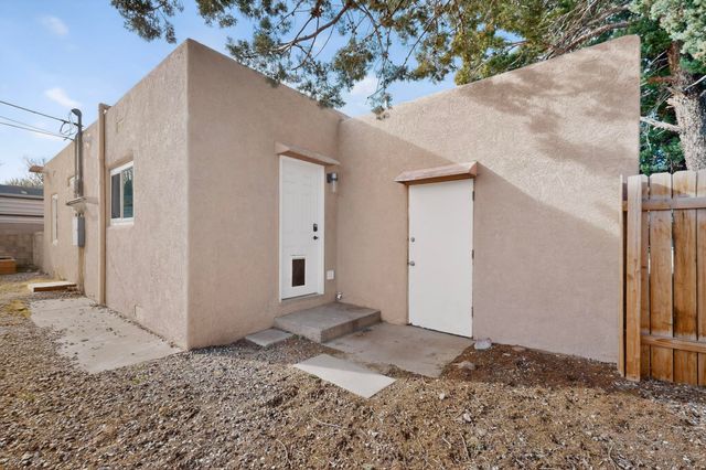 436 General Chennault Street NE, Albuquerque, NM 87123
