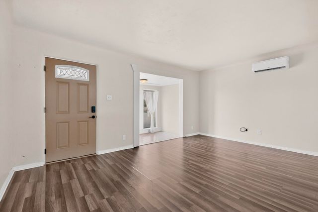 436 General Chennault Street NE, Albuquerque, NM 87123