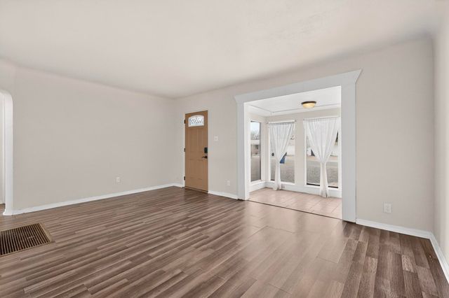 436 General Chennault Street NE, Albuquerque, NM 87123