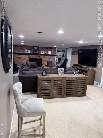 33717 Heritage Hills Drive, Farmington Hills, MI 48331