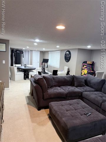 33717 Heritage Hills Drive, Farmington Hills, MI 48331