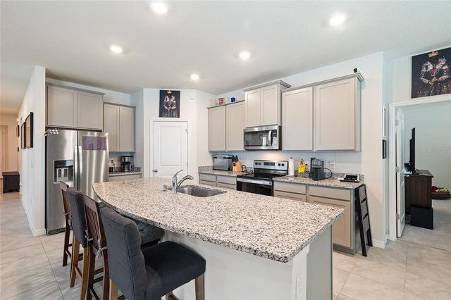 12401 SHINING WILLOW STREET, Riverview, FL 33579