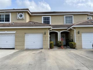 321 SW 120th Ave 321, Pembroke Pines, FL 33025