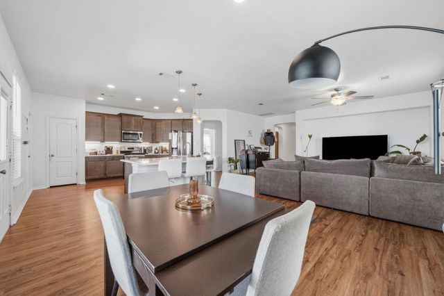 6289 Mantalcino DR, Round Rock, TX 78665