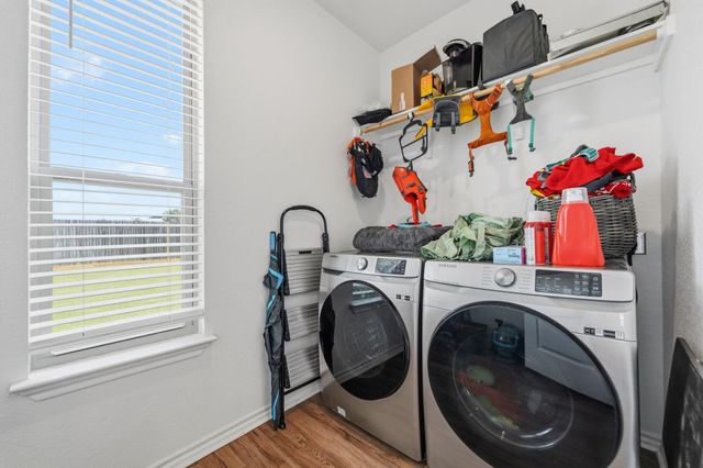 6289 Mantalcino DR, Round Rock, TX 78665