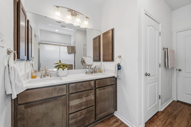 6289 Mantalcino DR, Round Rock, TX 78665
