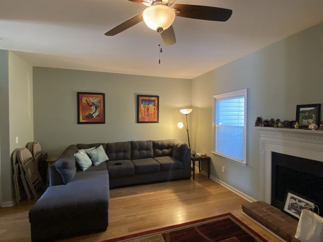 911 Hammack Dr, Nashville, TN 37214