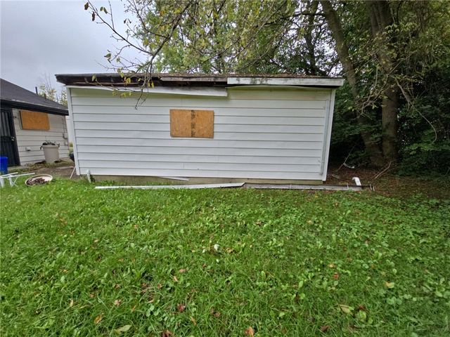 1614 S Gettysburg Avenue, Dayton, OH 45417