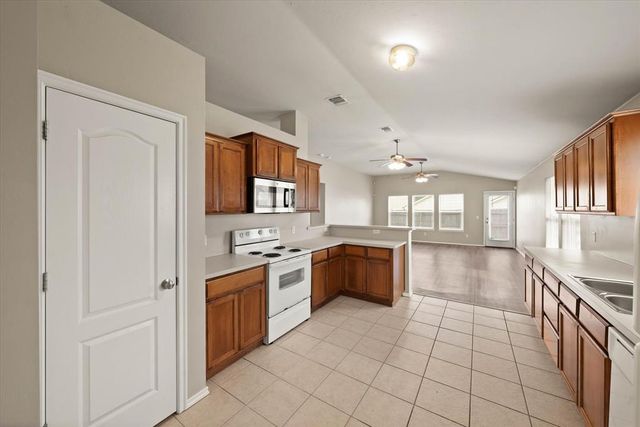 2829 NW 182nd Street, Edmond, OK 73012