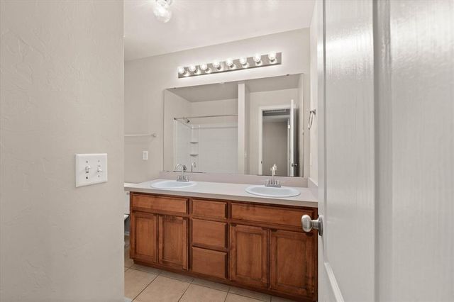 2829 NW 182nd Street, Edmond, OK 73012