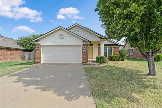 2829 NW 182nd Street, Edmond, OK 73012