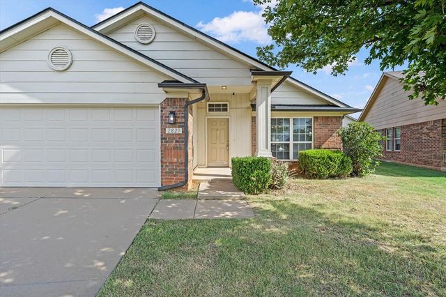 2829 NW 182nd Street, Edmond, OK 73012