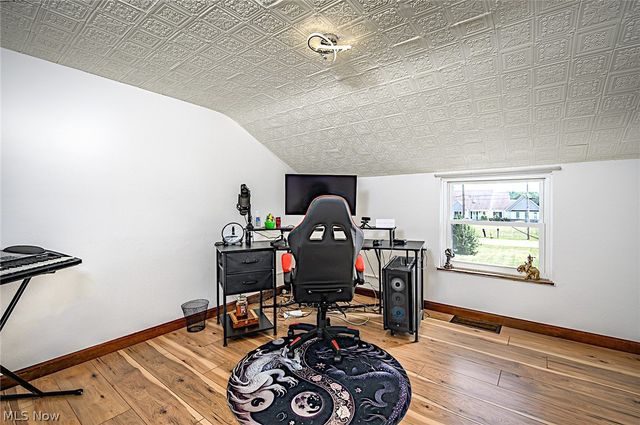 1450 S Lallendorf Road, Oregon, OH 43616