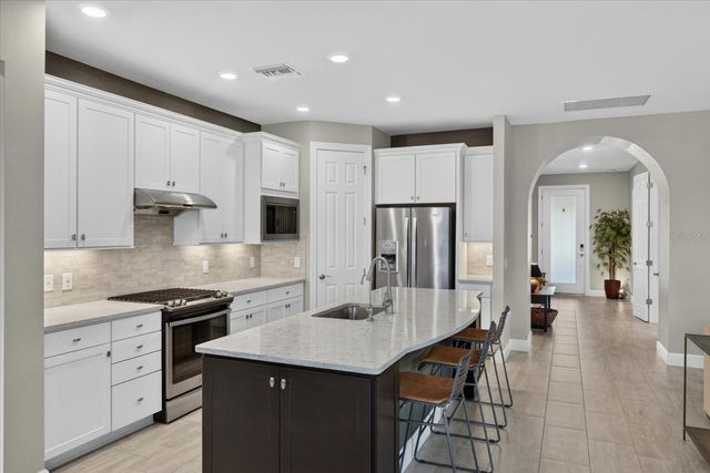 6774 CHESTER TRAIL, Bradenton, FL 34202