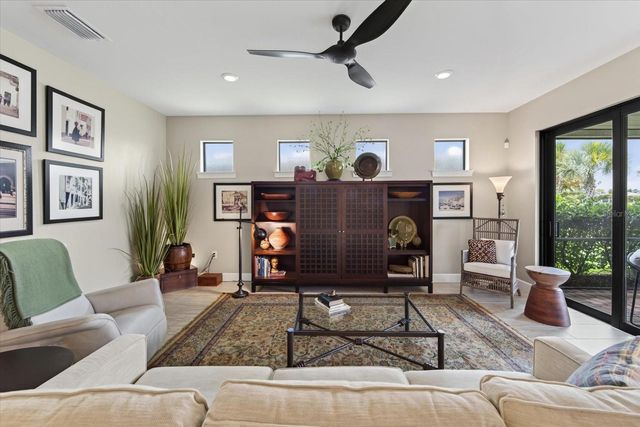 6774 CHESTER TRAIL, Bradenton, FL 34202