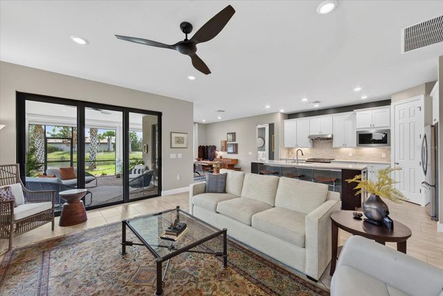 6774 CHESTER TRAIL, Bradenton, FL 34202