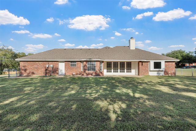 601 Christina Drive, Robinson, TX 76706