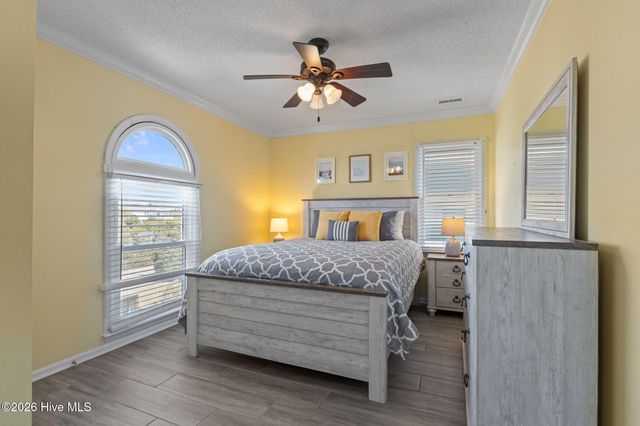 5307 Ocean Drive East, Emerald Isle, NC 28594