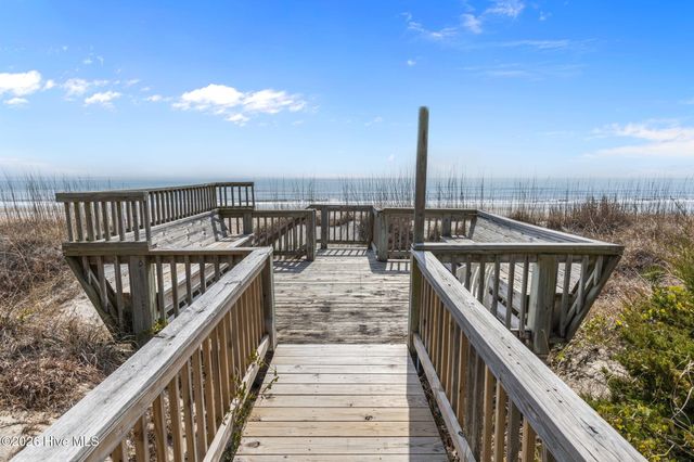 5307 Ocean Drive East, Emerald Isle, NC 28594