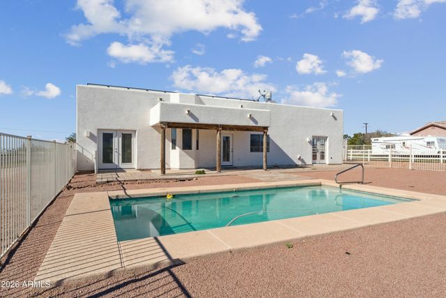 2082 E TEPEE Street, Apache Junction, AZ 85119