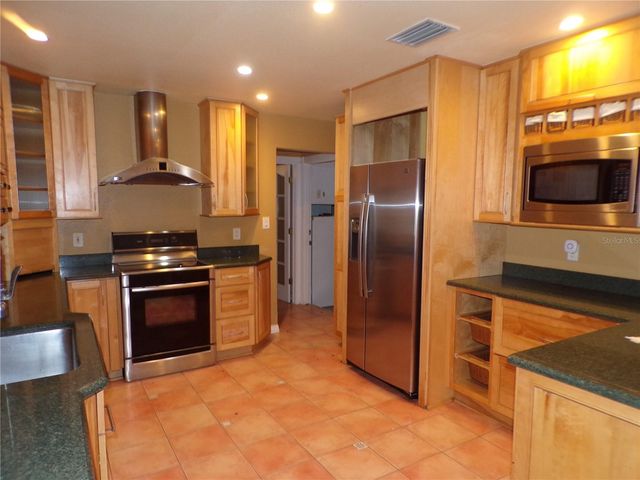 270 BELAIRE COURT, Punta Gorda, FL 33950