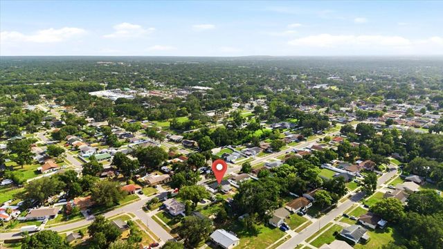 3304 KING RICHARD COURT, Seffner, FL 33584