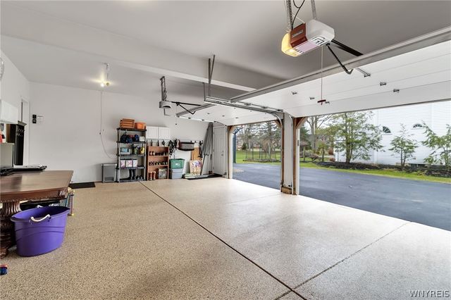 6347 Everwood Court North, Clarence, NY 14051