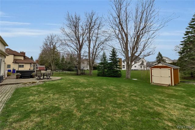 6347 Everwood Court North, Clarence, NY 14051