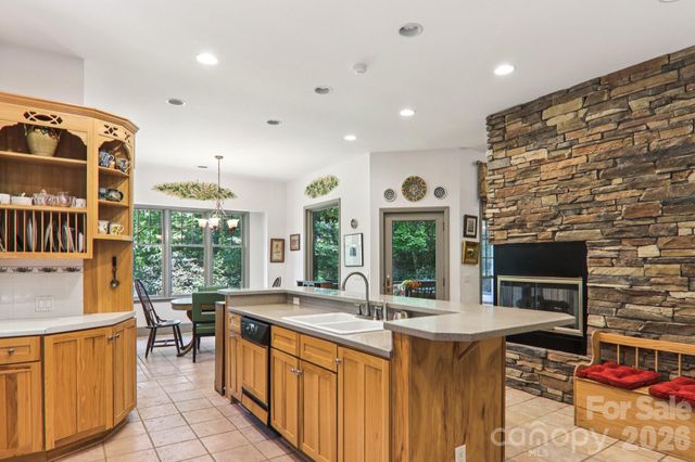 1063 Swiss Pine Lake Drive, Spruce Pine, NC 28777