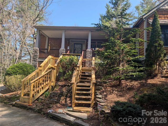 1063 Swiss Pine Lake Drive, Spruce Pine, NC 28777