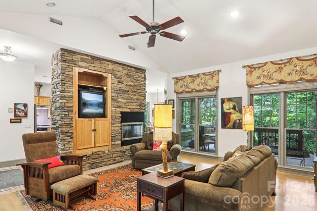 1063 Swiss Pine Lake Drive, Spruce Pine, NC 28777