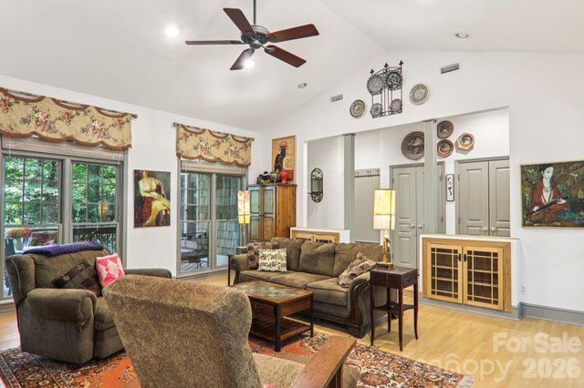1063 Swiss Pine Lake Drive, Spruce Pine, NC 28777