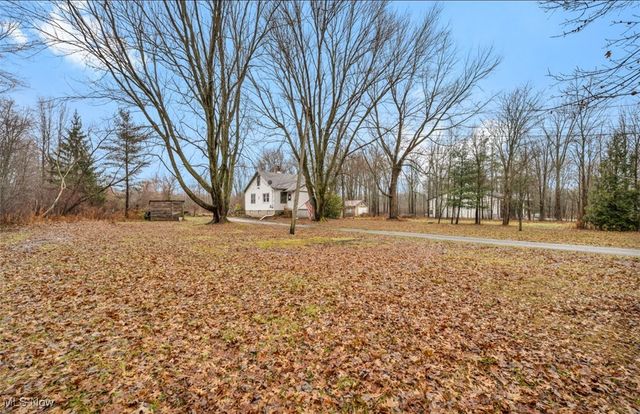 6226 W Maple Avenue, Geneva, OH 44041