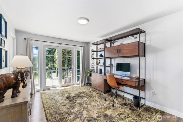 8659 Fauntlee Crest SW, Seattle, WA 98136