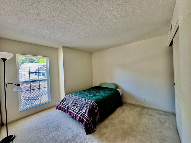 2276 Edenderry Drive, 300, Crescent Springs, KY 41017