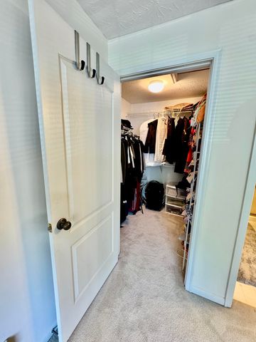2276 Edenderry Drive, 300, Crescent Springs, KY 41017